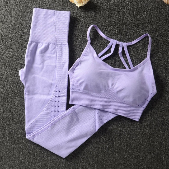 Baddie Sports Bra & Leggings Set - IBADDIE