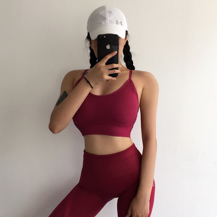 Baddie Sports Bra & Leggings Set - IBADDIE