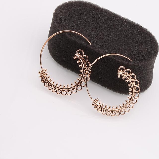 Geometric Swirl Hoop Earring - IBADDIE